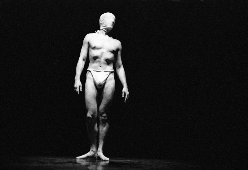 Theatre de l'Ange Fou - L'Homme qui voulait rester debout - Mimos 1994